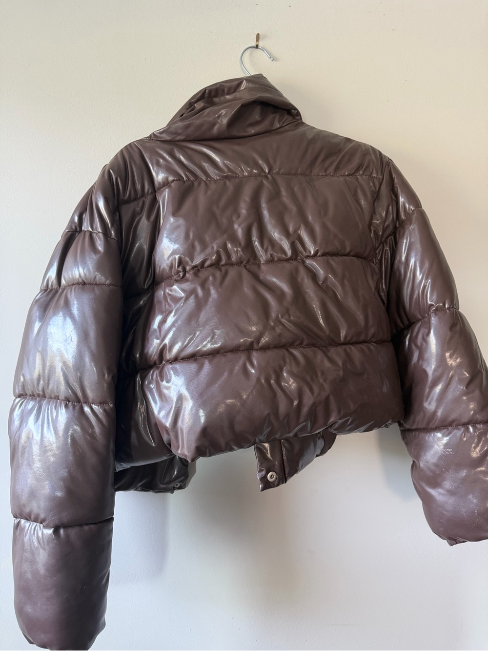Shiny Chocolate Brown Cropped Puffer Jacket
